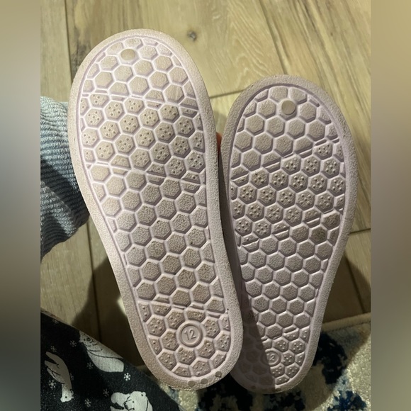 Waterproof Summer Shoe - Picture 2 of 3